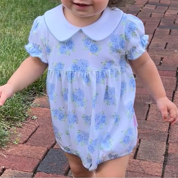 Nantucket Kids Collared Baby Bubble / Romper • Hydrangeas in Bloom / 18-24M - Picture 4 of 6